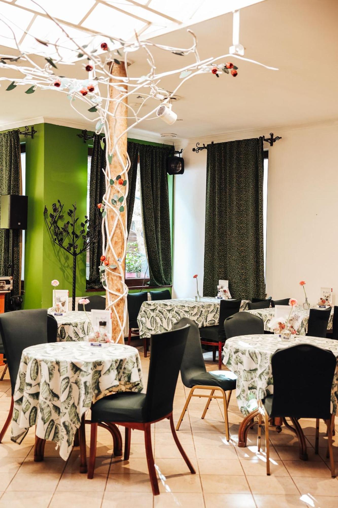 Hotel Diament Economy Gliwice Exterior foto